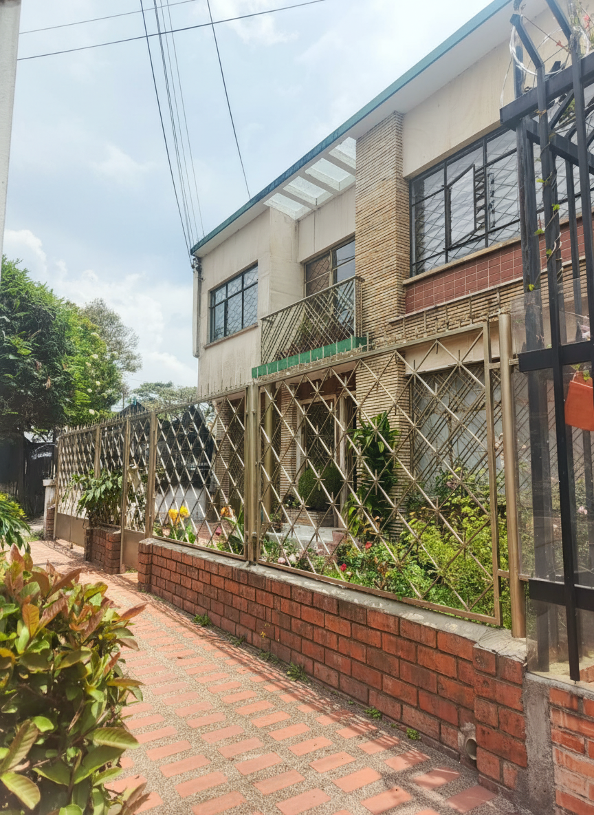 Casa en venta en La Soledad, Bogotá · foto 3 de 24