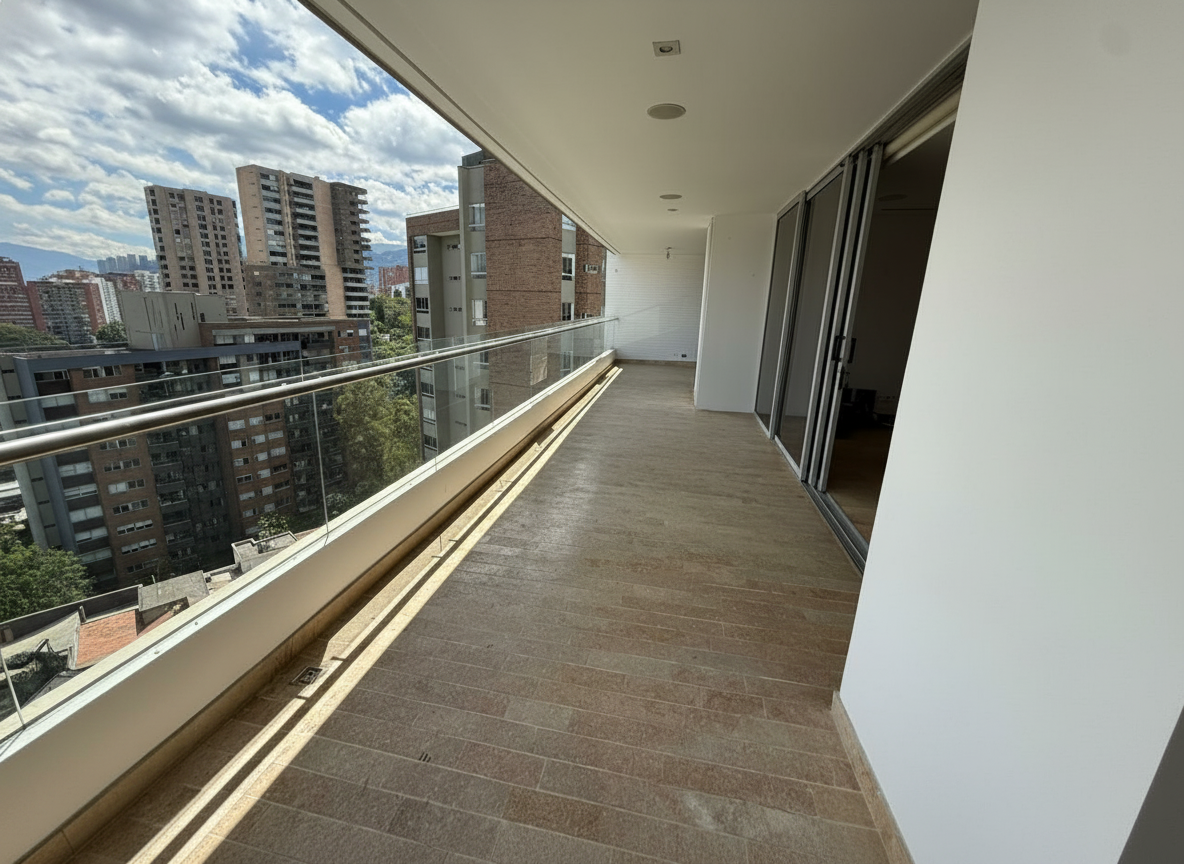 Apartamento en arriendo en El Campestre, Medellín · foto 22 de 24