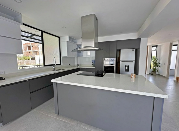 Casa de 4 alcobas en venta en Cn. Hontanar De Las Mercedes, Jamundí, 550 m² · foto 10 de 24