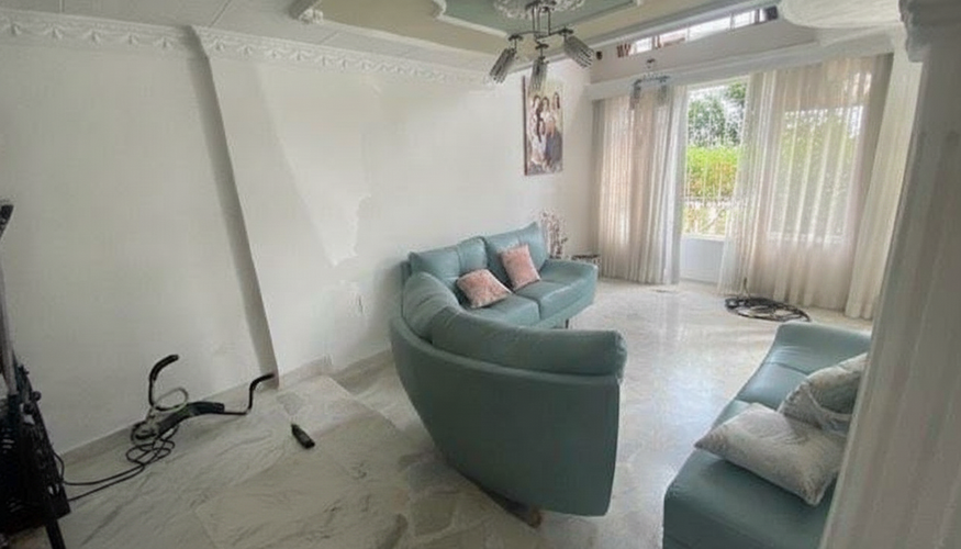 Casa de 5 alcobas en venta en Nueva Fontana, Bucaramanga, 255 m² · foto 3 de 24