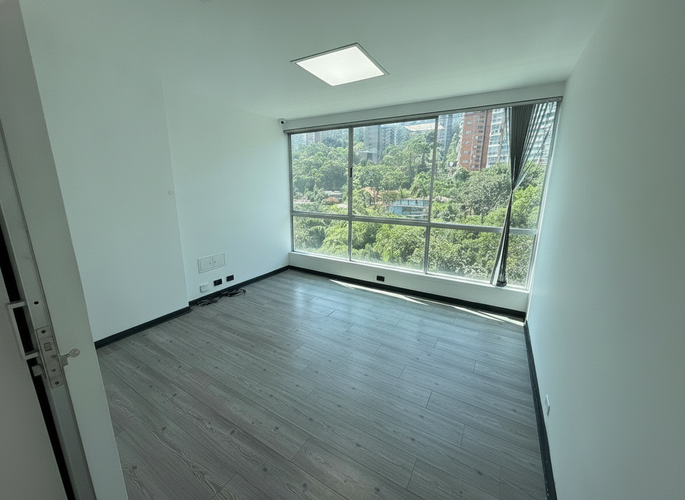 Oficina en arriendo en El Tesoro, Medellín, 35 m² · foto 16 de 16