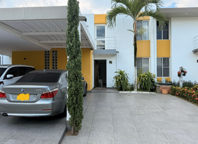 Casa de 3 alcobas en venta en El Castillo, Cali, 143 m² · foto 24 de 24