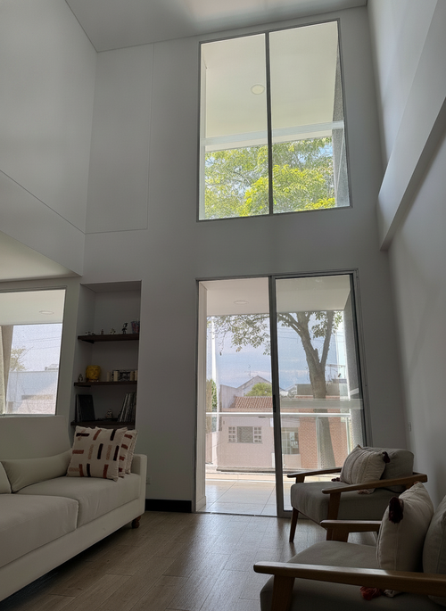 Apartamento de 3 alcobas en venta en Ciudad Jardin, Cali, 170 m² · foto 2 de 24