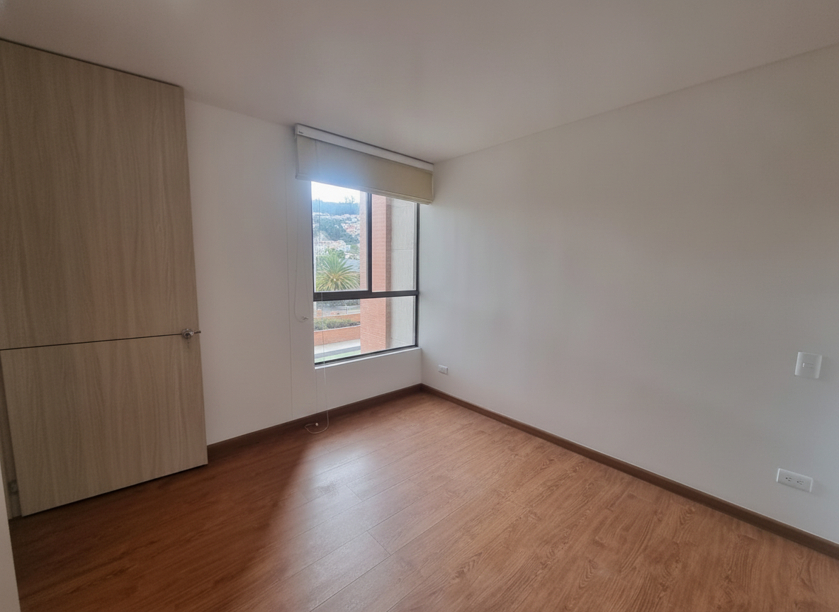 Apartamento en venta en El Redil, Bogotá · foto 9 de 23