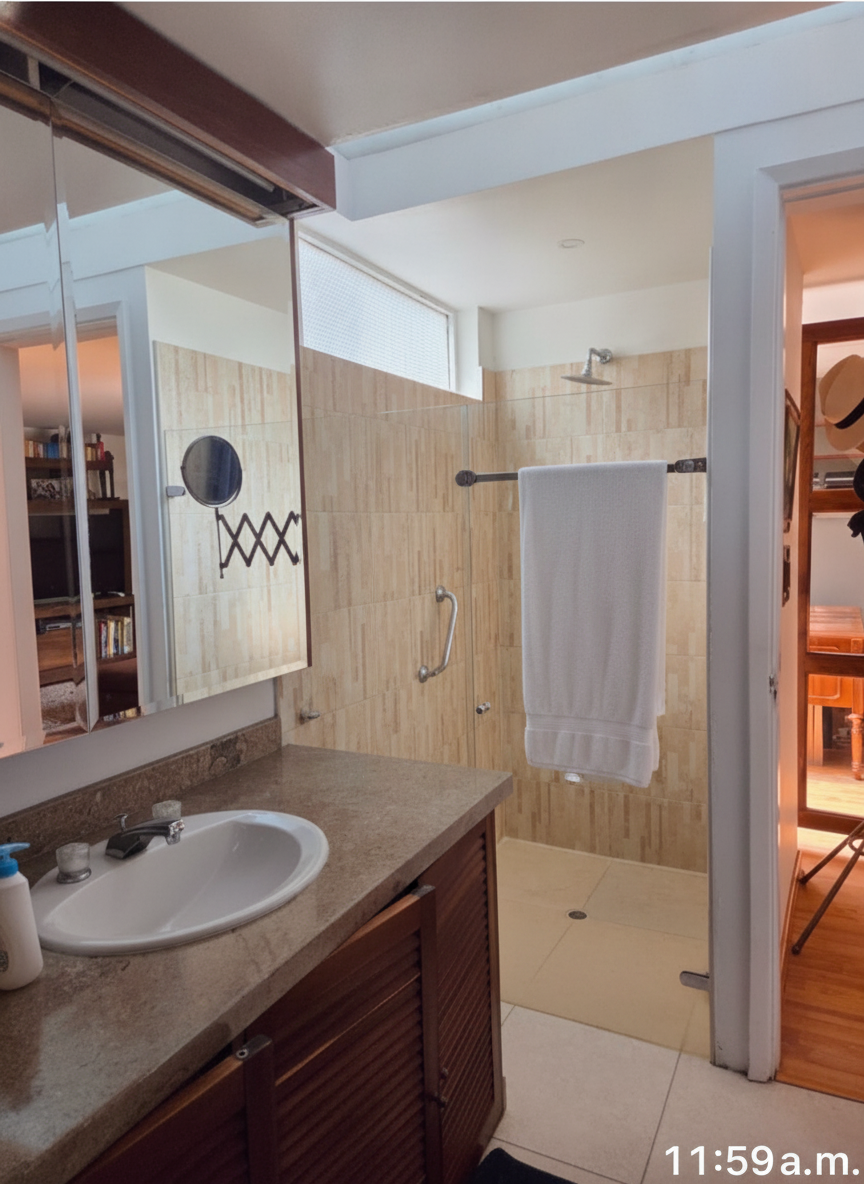 Apartamento en venta en Santa Barbara, Bogotá · foto 17 de 24