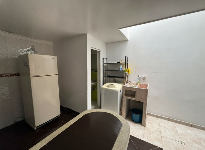 Casa de 3 alcobas en venta en Girardot, Girardot, 67 m² · foto 11 de 20