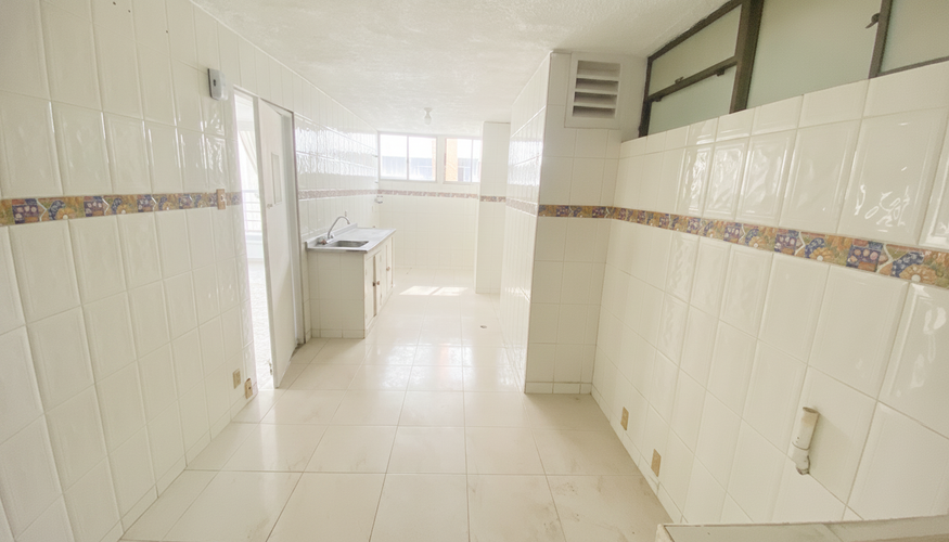 Apartamento de 5 alcobas en venta en Cabecera Del Llano, Bucaramanga, 148 m² · foto 4 de 23