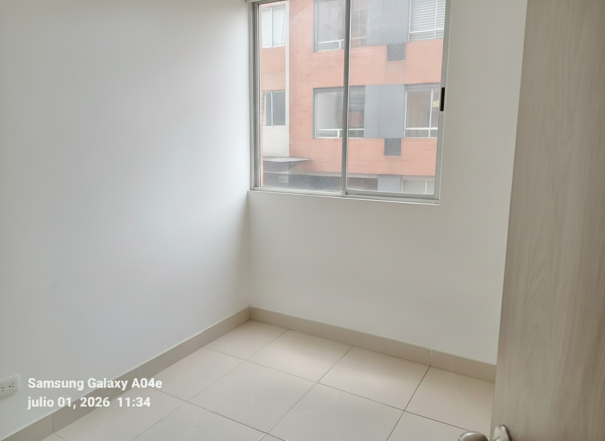 Apartamento en venta en Ricaurte, Bogotá · foto 8 de 24