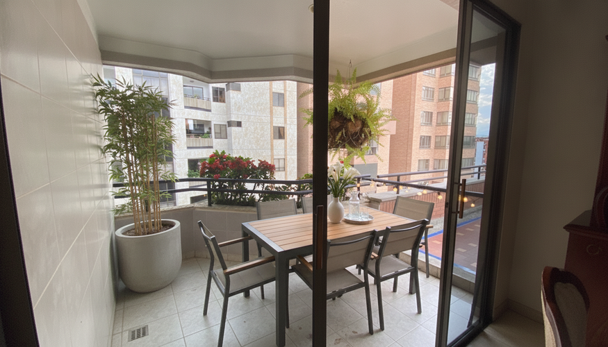 Apartamento de 5 alcobas en venta en Cabecera Del Llano, Bucaramanga, 185 m² · foto 2 de 24