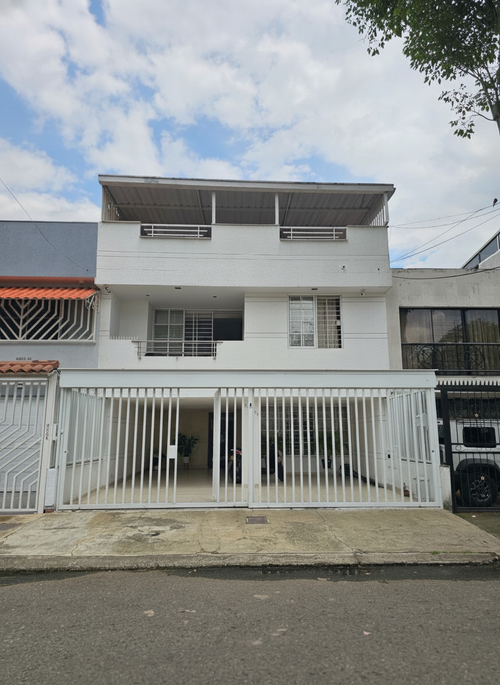 Casa de 4 alcobas en venta en Nueva Tequendama, Cali, 240 m² · foto 13 de 13