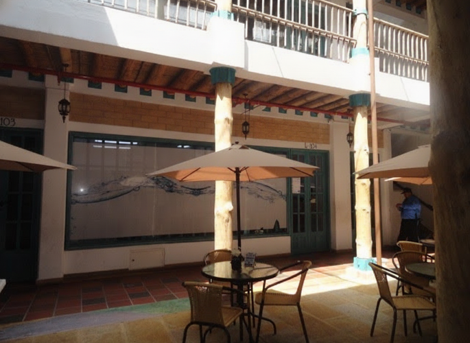 Local en venta en Quintas Del Llanito, Girón, 41 m² · foto 10 de 16