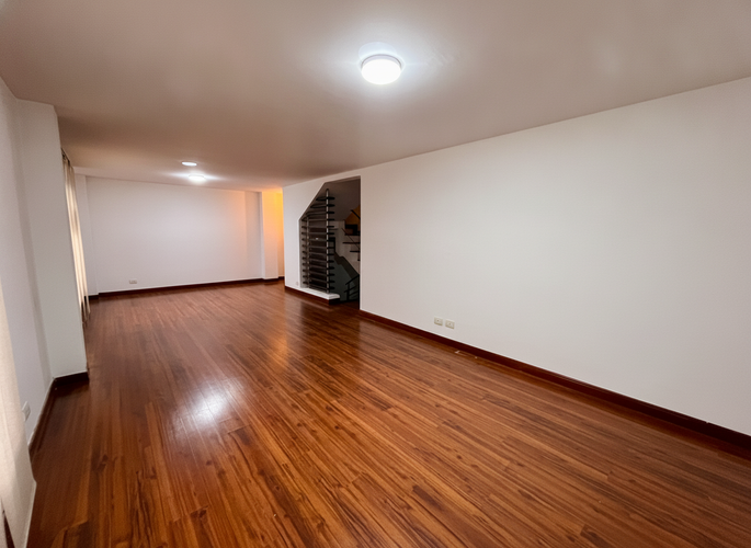 Casa de 5 alcobas en venta en Los Alpes, Pereira, 235 m² · foto 4 de 24