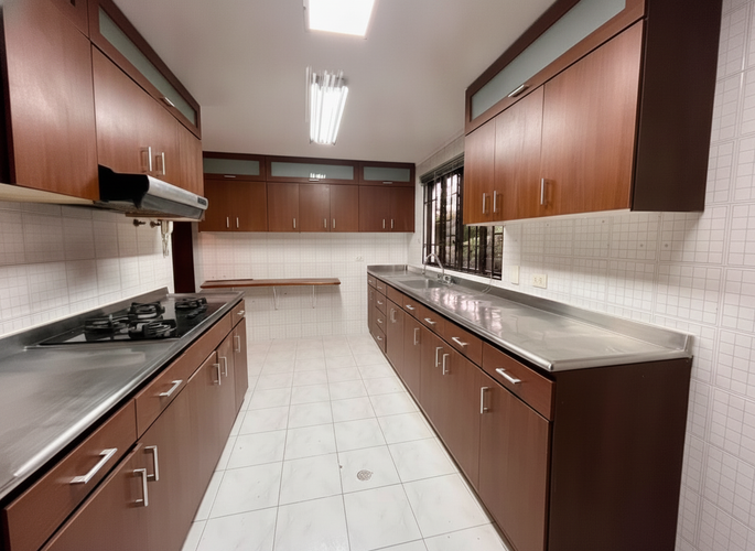 Casa de 5 alcobas en venta en Los Alpes, Pereira, 235 m² · foto 6 de 24