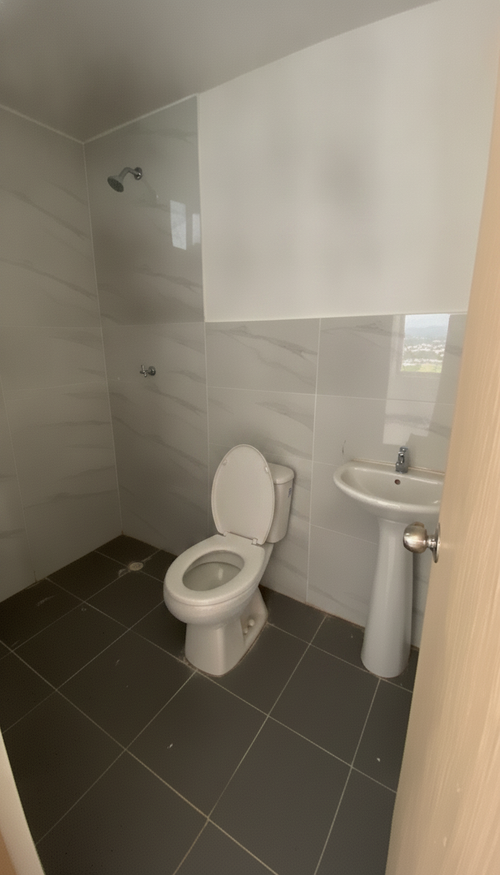 Apartamento de 3 alcobas en venta en El Poblado, Girón, 57 m² · foto 13 de 16