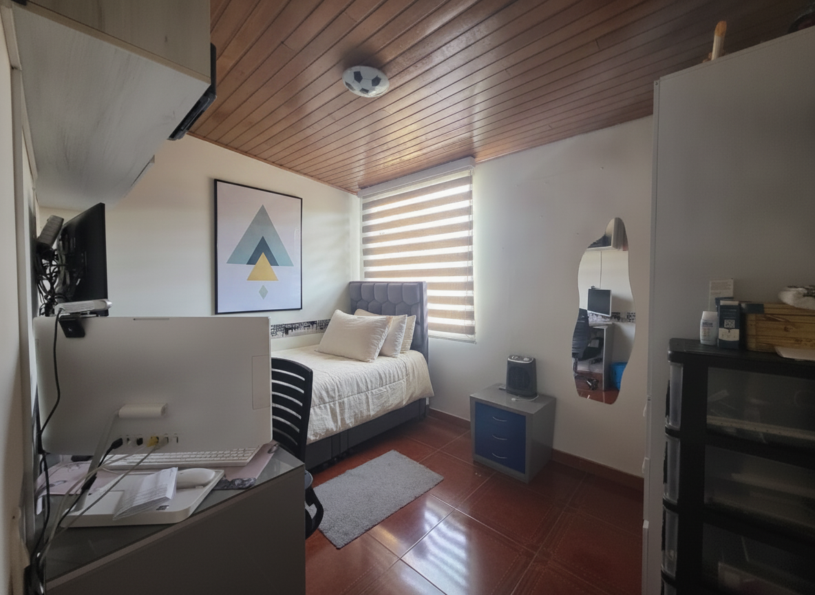Casa en venta en Primavera Occidental - Puente Aranda, Bogotá · foto 3 de 16