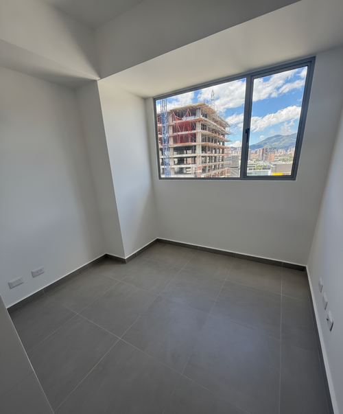 Apartamento de 3 alcobas en arriendo en Las Vegas, Envigado, 90 m² · foto 8 de 11