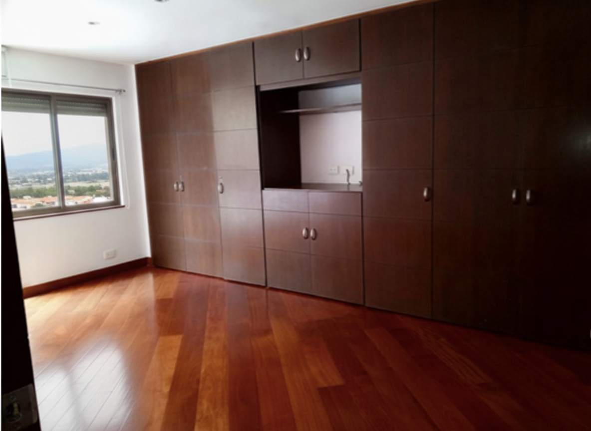 Apartamento en venta en Chicó Alto, Bogotá · foto 7 de 13