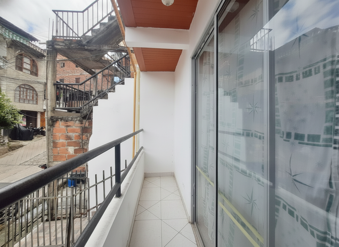 Apartamento de 3 alcobas en venta en La Gabriela, Bello, 79 m² · foto 9 de 21