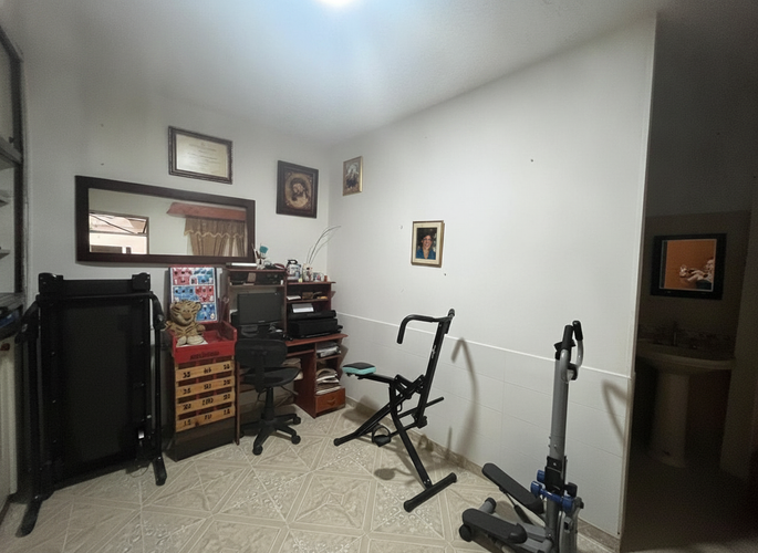 Casa de 8 alcobas en venta en Caracoli, Ibagué, 146 m² · foto 7 de 21