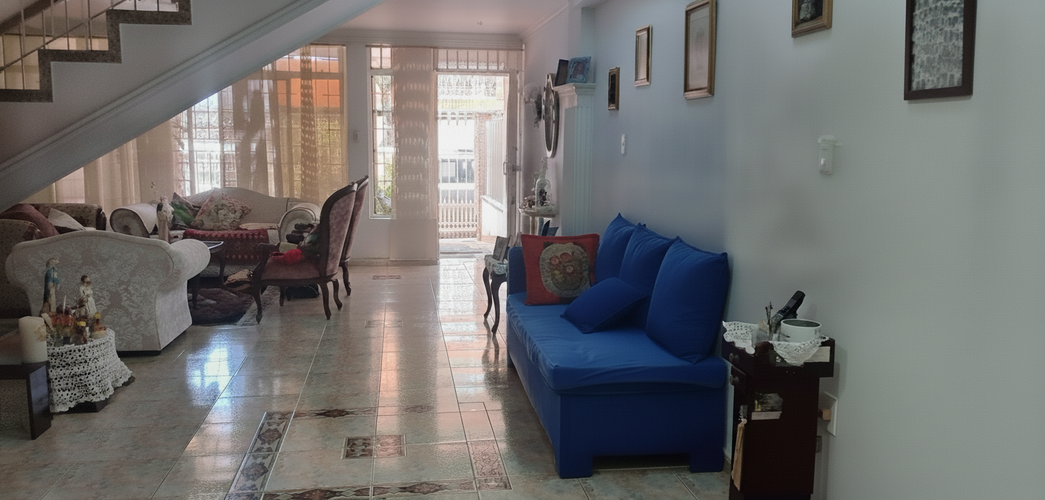 Casa de 5 alcobas en venta en Provenza, Bucaramanga, 170 m² · foto 3 de 24