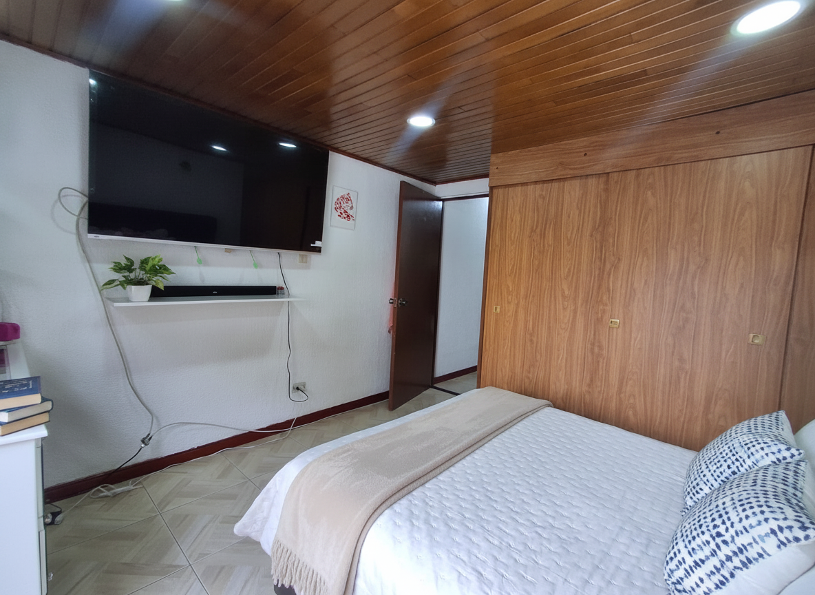 Casa en venta en Castilla, Bogotá · foto 2 de 24