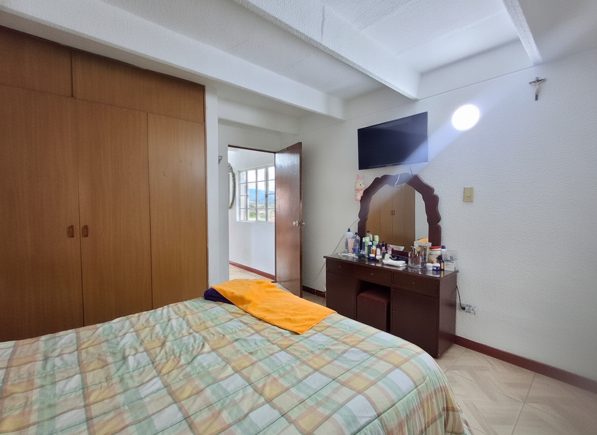 Casa en venta en Castilla, Bogotá · foto 5 de 24