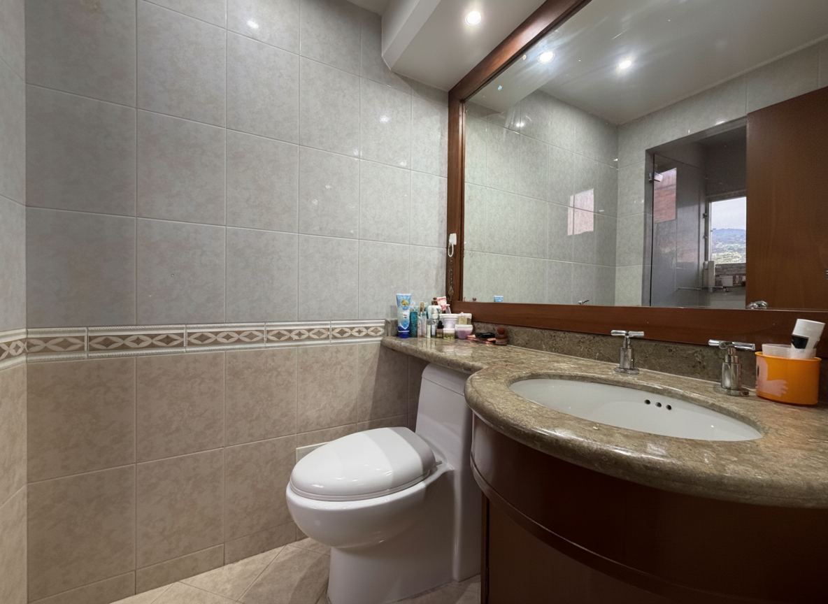 Apartamento en venta en Santa Barbara, Bogotá · foto 16 de 23