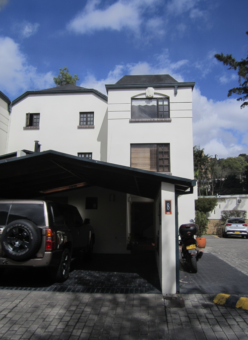 Casa de 5 alcobas en venta en Calatrava, Bogotá, 271 m² · foto 13 de 24