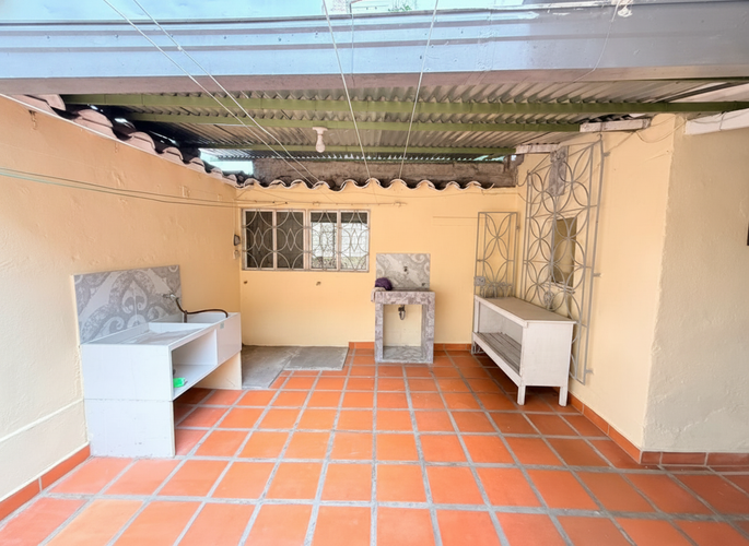 Casa de 7 alcobas en venta en Bolivar, Bucaramanga, 200 m² · foto 5 de 21