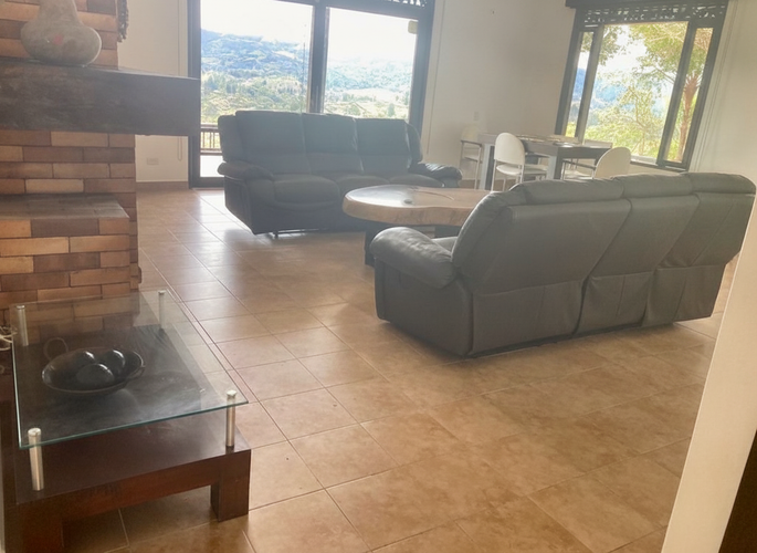 Finca en venta en San Jose, Guarne, 57000 m² · foto 4 de 17