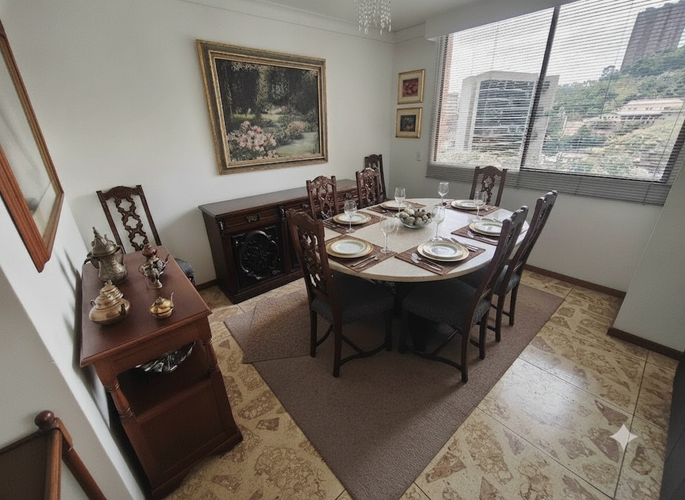 Apartamento de 4 alcobas en venta en Las Lomas, Medellín, 179 m² · foto 4 de 24