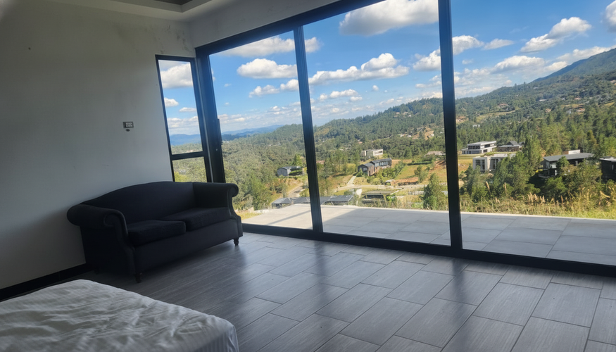 Casa de 7 alcobas en venta en Loma Del Escobero, Envigado, 466 m² · foto 23 de 24