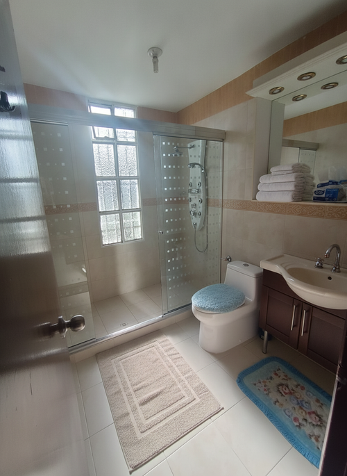 Casa de 4 alcobas en venta en Niza Norte, Bogotá, 378 m² · foto 18 de 22