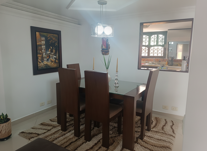 Casa de 4 alcobas en venta en La Mota, Medellín, 212 m² · foto 5 de 24