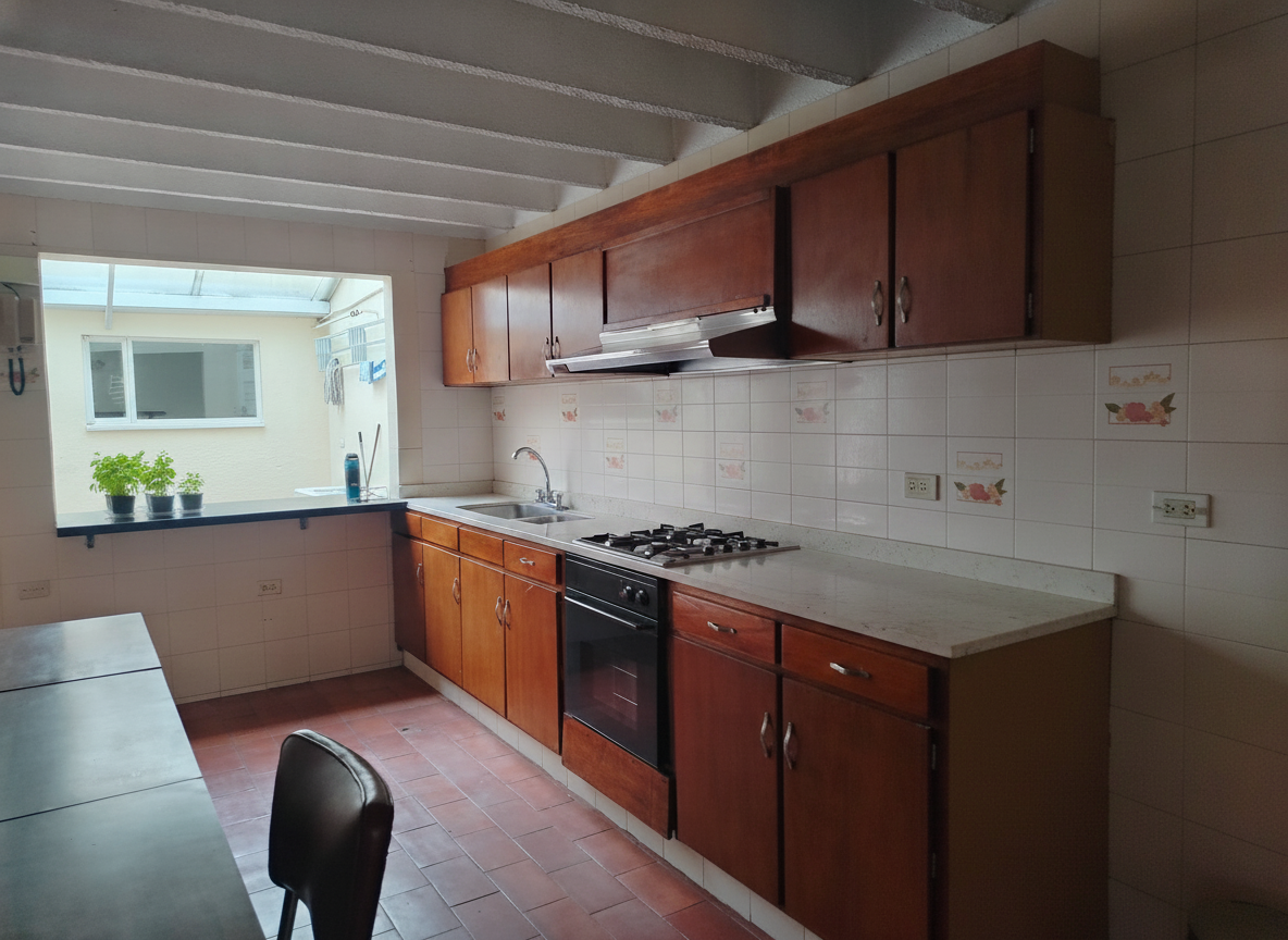 Casa en venta en Las Villas, Bogotá · foto 5 de 24