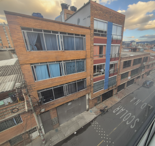 Apartamento en venta en La Granja, Bogotá · foto 18 de 24