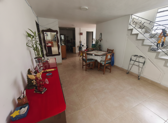 Casa de 5 alcobas en venta en Florida Nueva, Medellín, 205 m² · foto 2 de 20