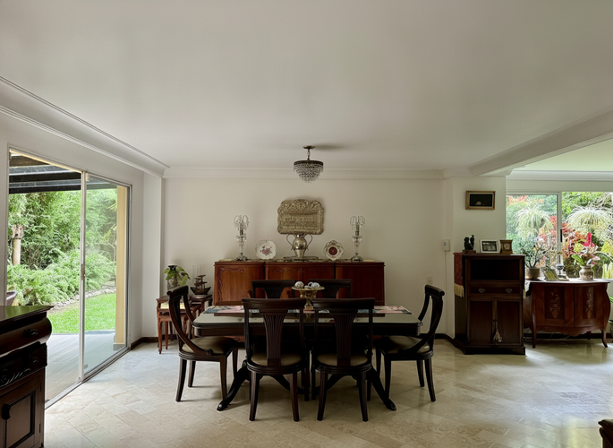 Casa de 4 alcobas en venta en Castropol, Medellín, 321 m² · foto 7 de 24