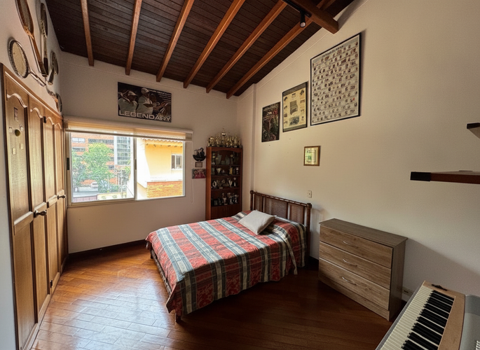 Casa de 4 alcobas en venta en Castropol, Medellín, 321 m² · foto 21 de 24