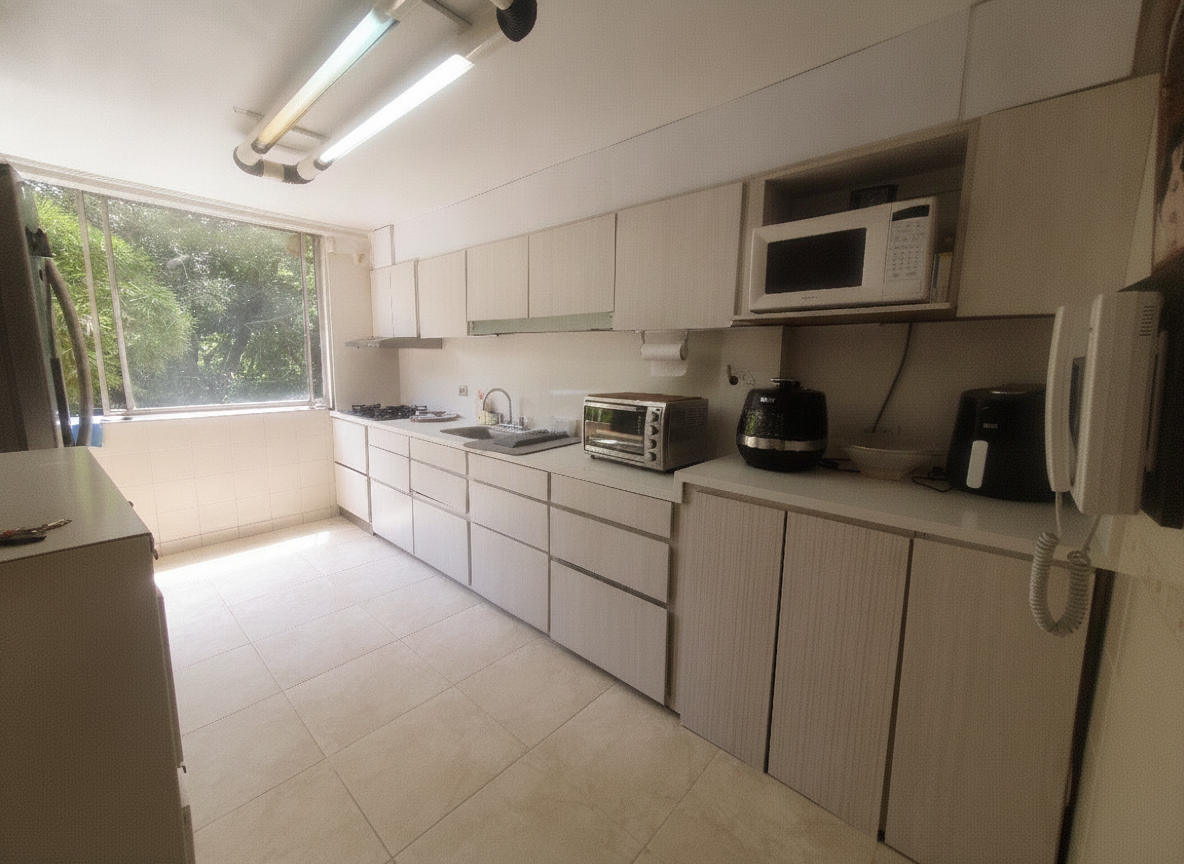 Apartamento en venta en El Poblado, Medellín · foto 11 de 17