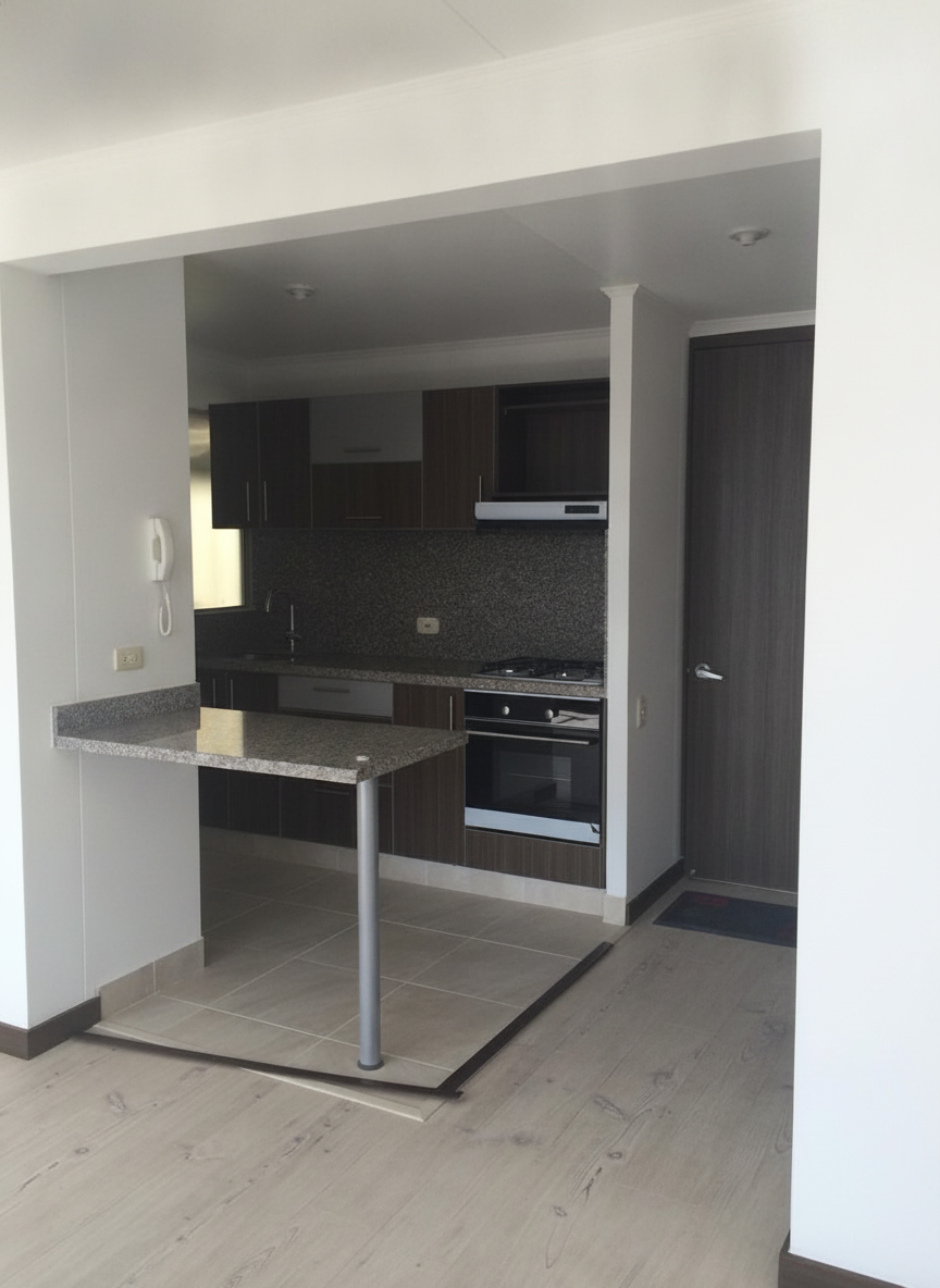 Apartamento en venta en Fontibon, Bogotá · foto 2 de 13
