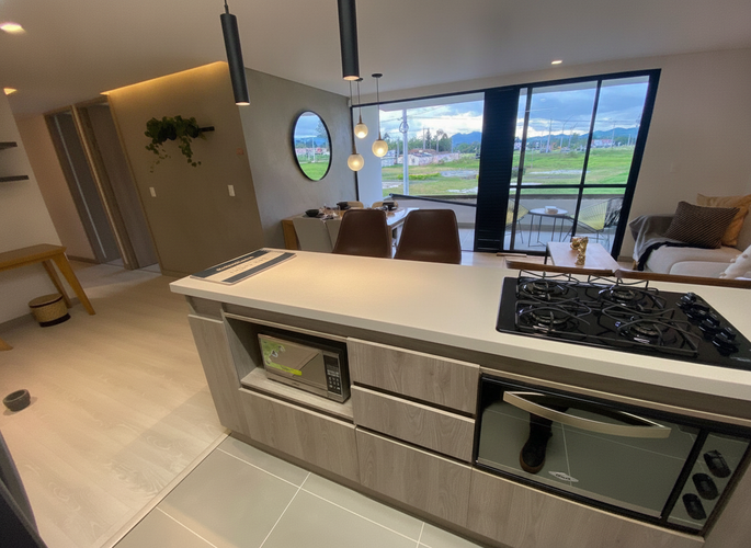 Apartamento de 3 alcobas en venta en Rionegro, 74 m² · foto 2 de 12