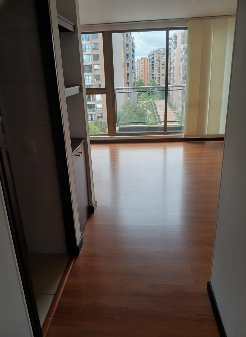Apartamento en venta en Mazuren, Bogotá · foto 2 de 13