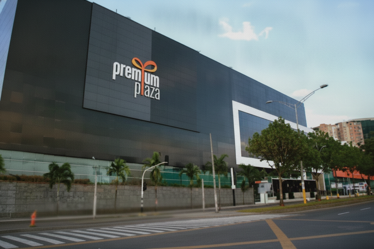 Local en venta en El Poblado, Medellín, 35 m² · foto 2 de 4