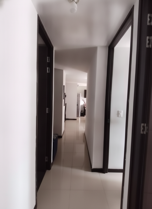 Apartamento de 2 alcobas en venta en Niquia, Bello, 69 m² · foto 13 de 14