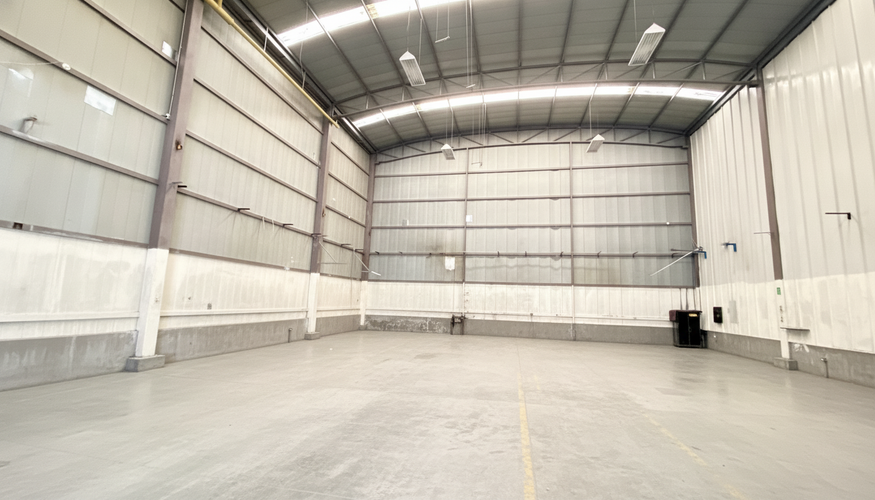Bodega en arriendo en Zona Industrial, Yumbo, 900 m² · foto 2 de 11