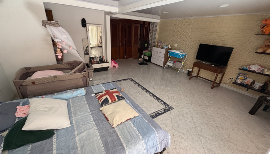 Casa de 5 alcobas en venta en Cadiz, Ibagué, 240 m² · foto 8 de 21