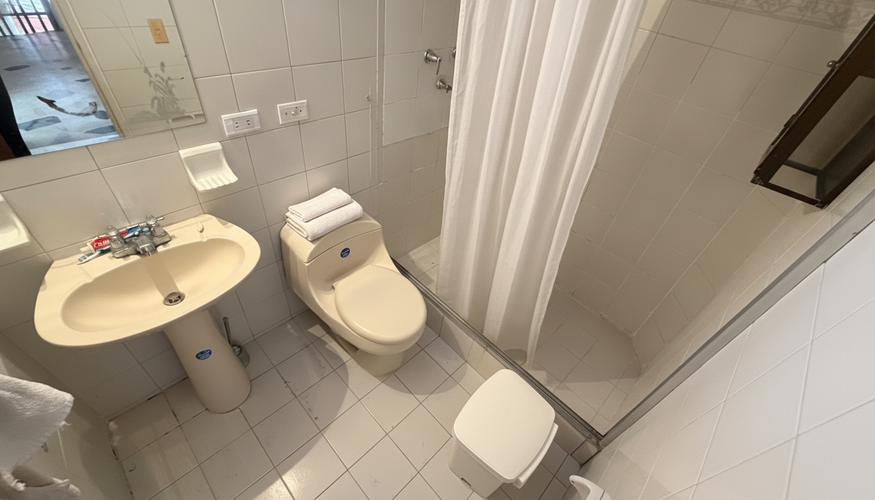 Casa de 5 alcobas en venta en Cadiz, Ibagué, 240 m² · foto 13 de 21
