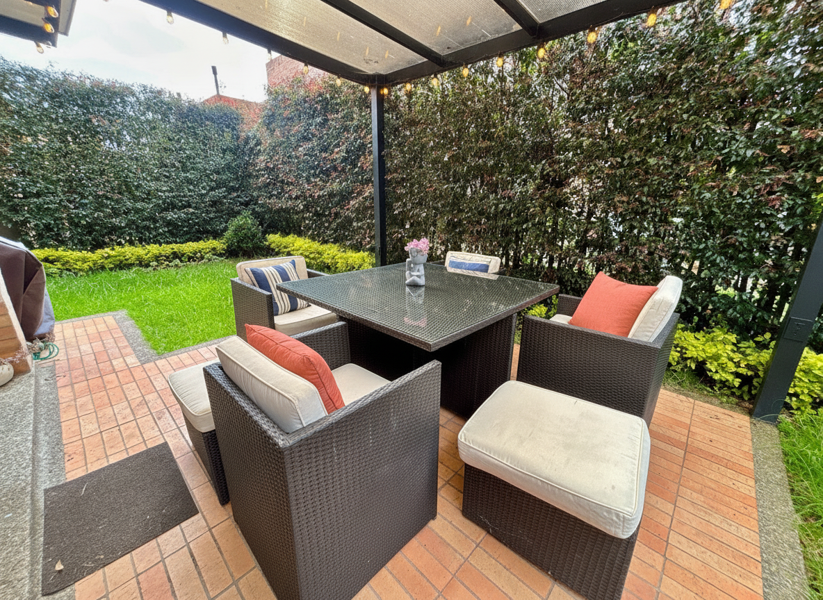 Casa en venta en Camino De Arrayanes, Bogotá · foto 4 de 17