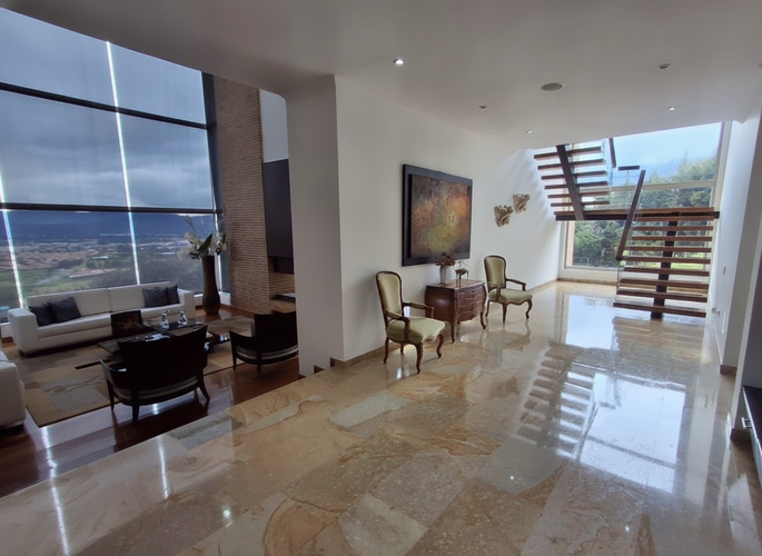 Casa de 5 alcobas en venta en Yerbabuena, Chía, 597 m² · foto 9 de 24